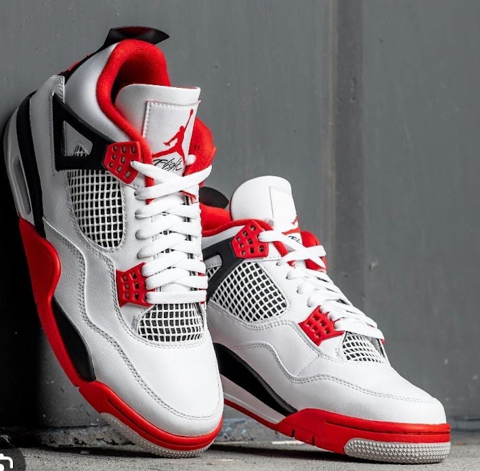 Jordan Retro 4 Blanco Rojo