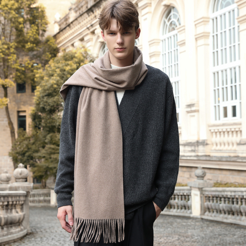 Solid-colored wool scarf for men and women