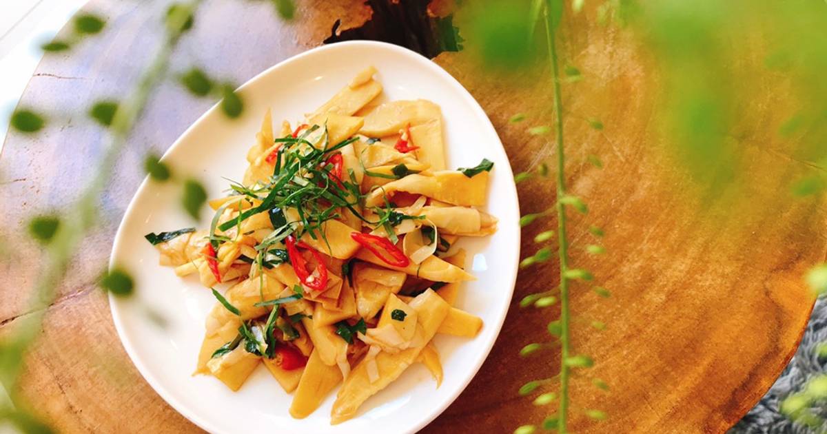 Măng xào lá lốt hắc xì dầu