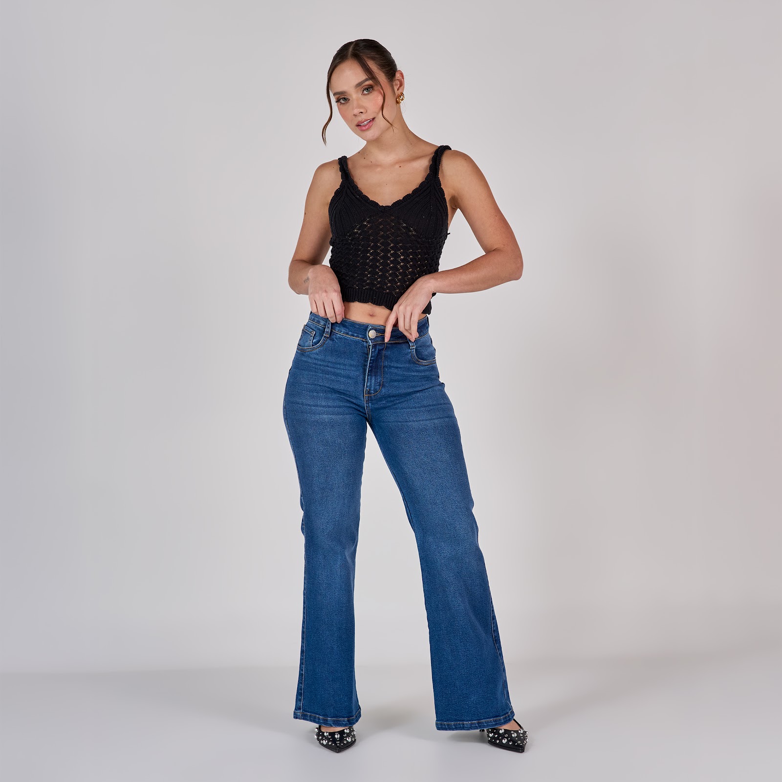Jean dama flare tiro medio licrado, color Azul oscuro