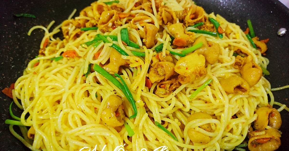 Lòng già xào bún