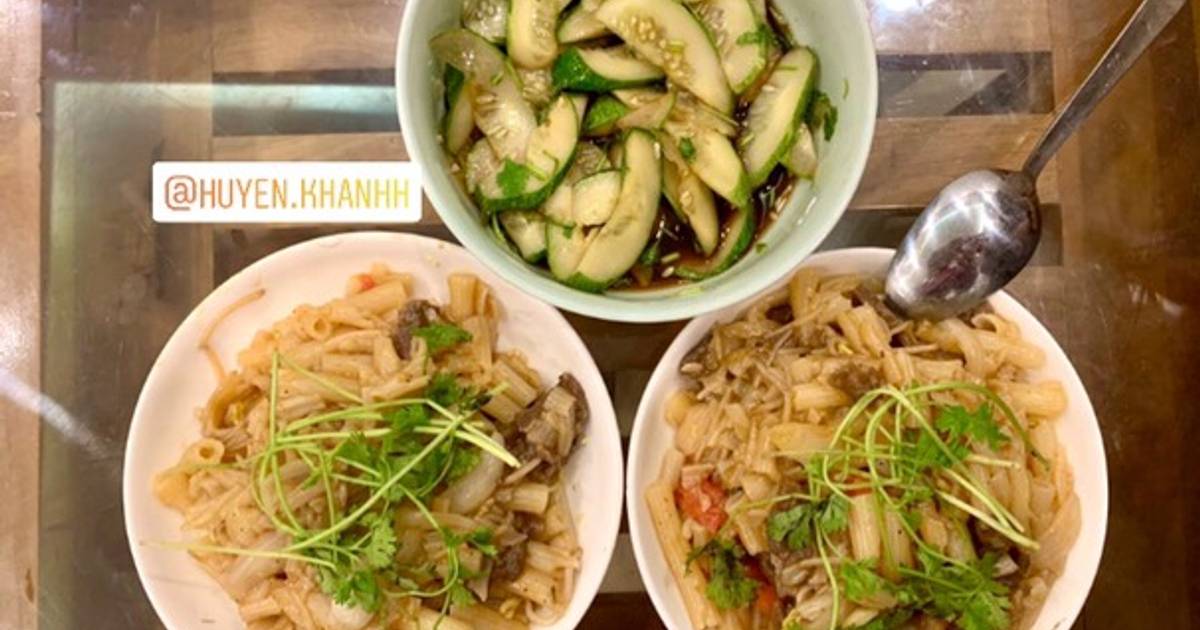 Nui xào bò thập cẩm