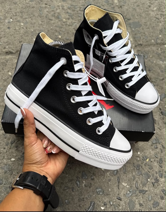 Converse Chuck Taylor Platform Negro Blanco