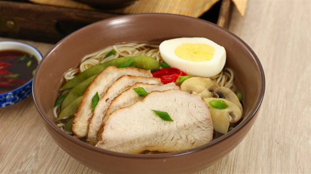 Mì Ramen Thịt Heo