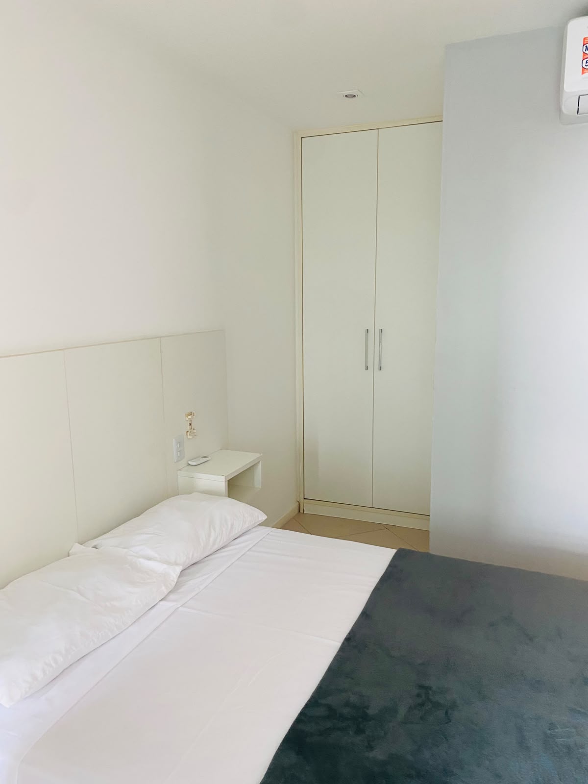 Apartamento, Caminho das Árvores