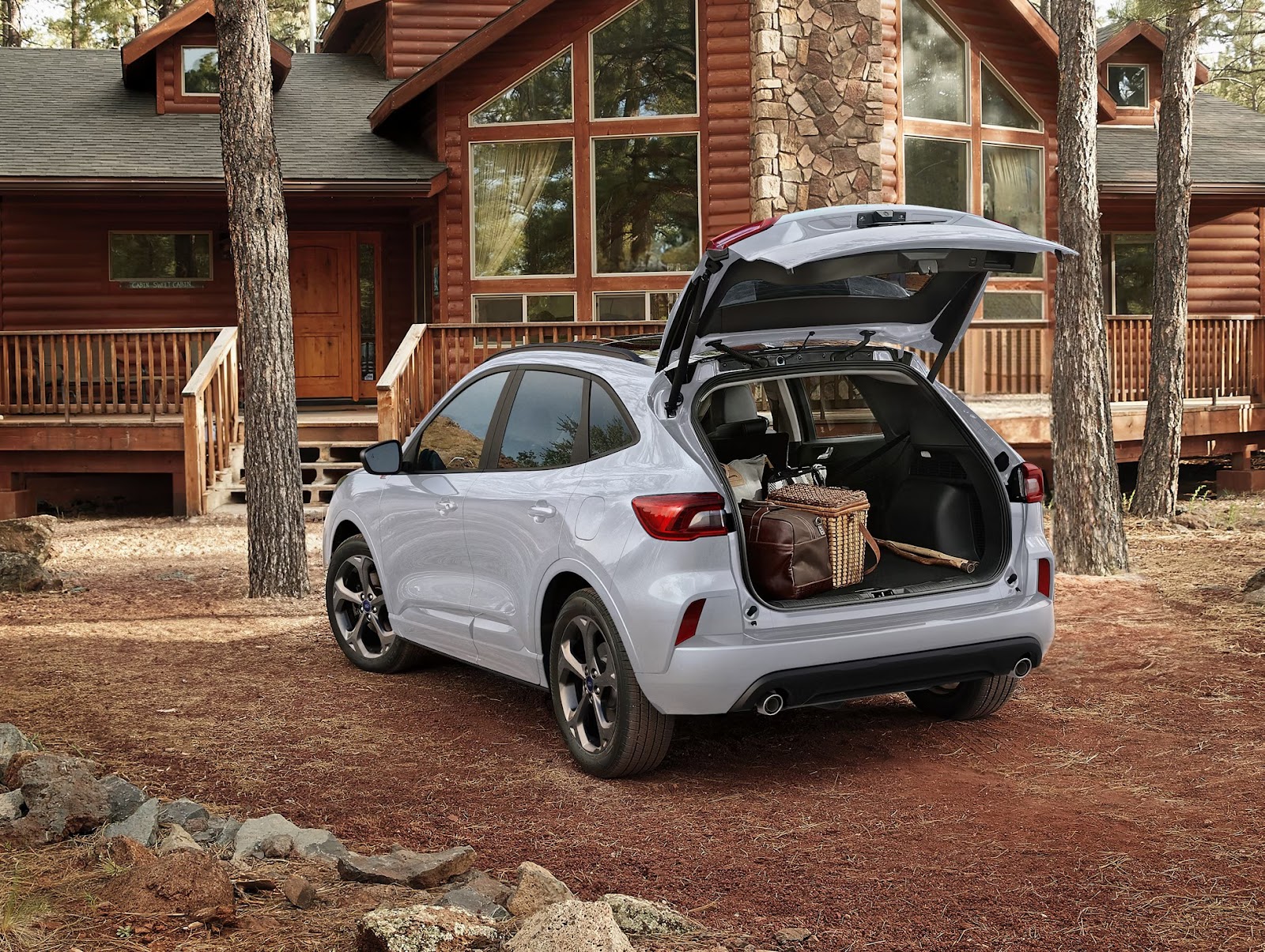 2026 Ford Escape color options displayed at Hart/XIT Automotive Group dealership