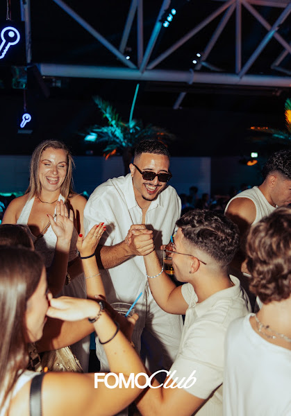 FOMO Club111.jpg