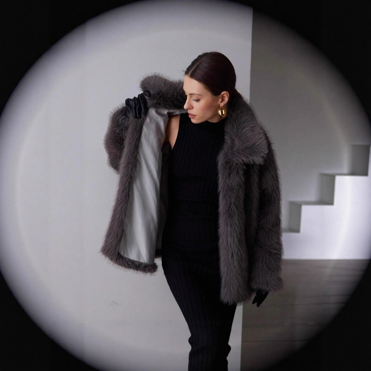 Elegante Damen-Kunstpelzjacke in Unifarben