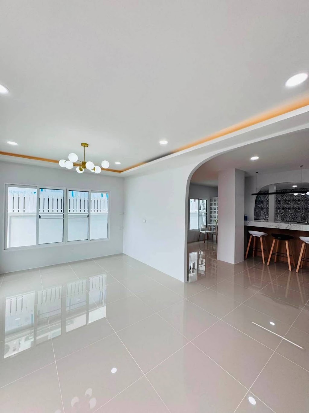 หมู่บ้านภูเก็ตคันทรีโฮม ฉลอง · Чалонг 2