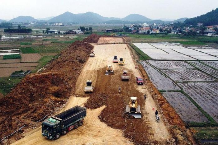Dự báo giá vật liệu xây dựng còn tiếp tục tăng - Đài Phát thanh và truyền hình Hà Nội