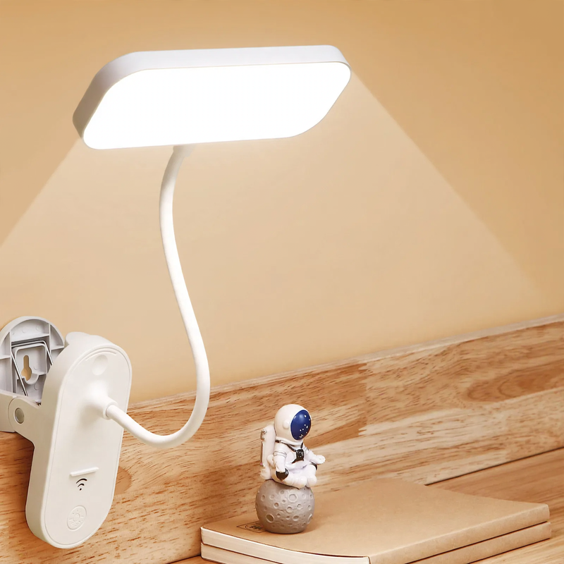 LED clamp light for desk and bed, dimmable