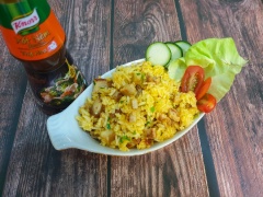 Những khi cơm còn nhiều hay muốn làm bữa sáng đơn giản mà ngon cho cả gia đình, thì đã có ngay món cơm chiên xá xíu trong thực đơn rồi các bạn ha. Quá nhanh chóng là đã có 1 bữa sáng ngon lành.