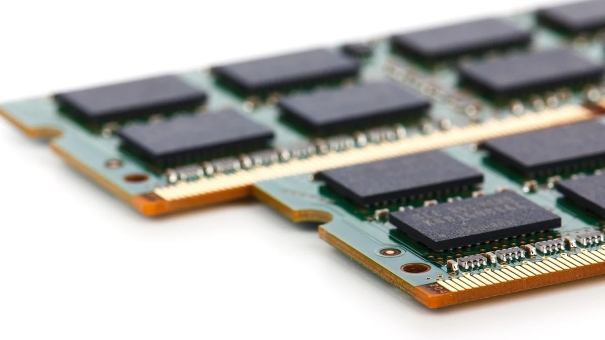 전자기기 메모리 종류별 구조와 성능 비교 기준