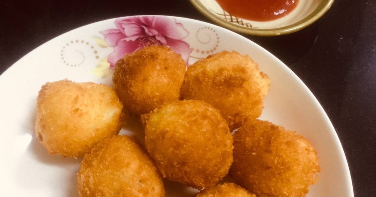 Trứng cút bọc khoai tây chiên xù