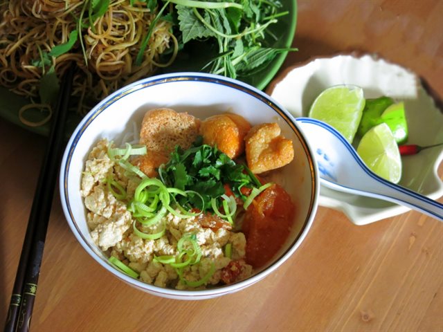 Bún Riêu Chay Ngày Rằm