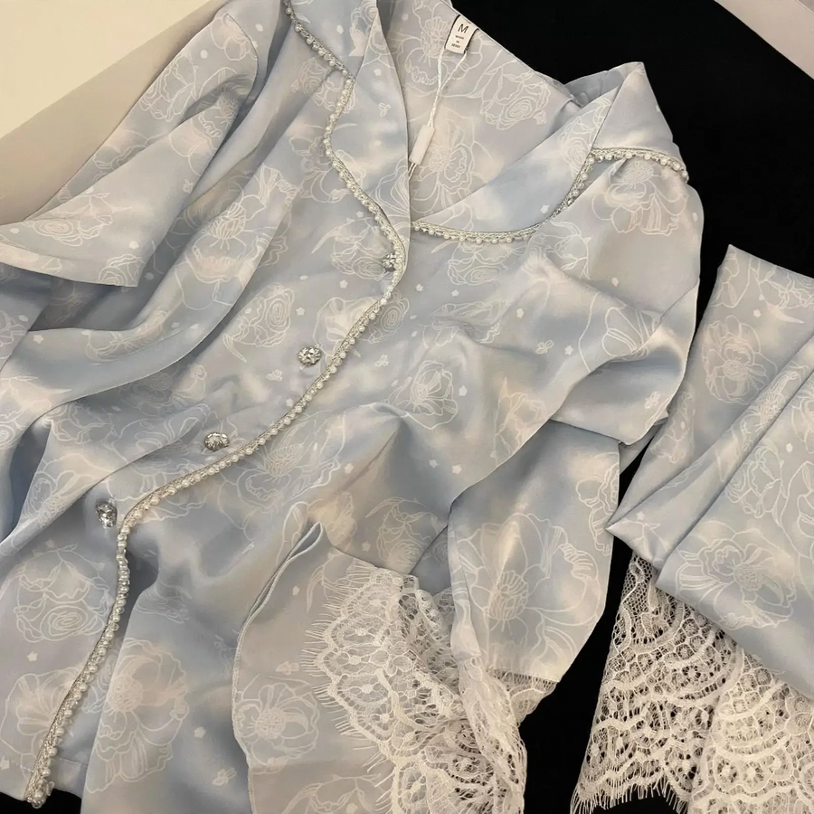 Damen-Pyjama-Set aus Eisseide mit Perlen-Detail
