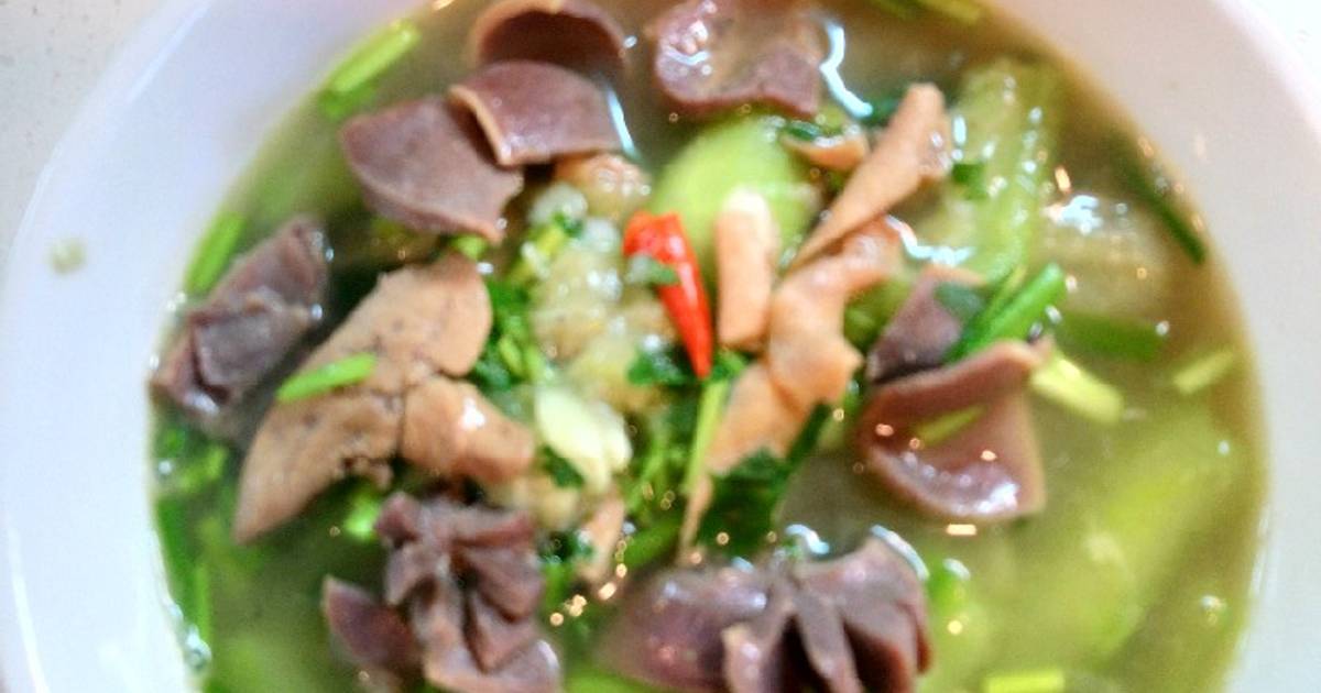 Canh mướp nấu lòng gà