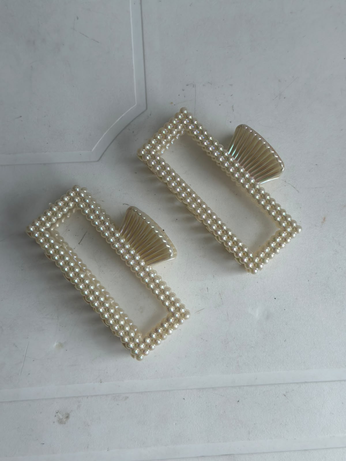 Set De Pinzas Rectangulares Con Perlas