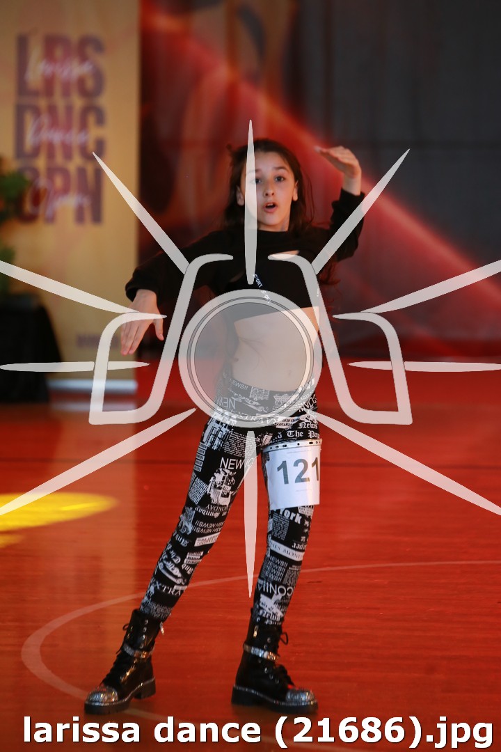 larissa dance (21686).jpg