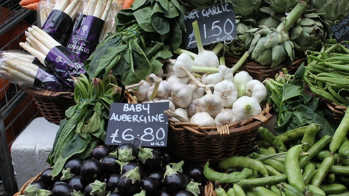 매매와 전세 가격 비교 시 고려해야 할 핵심 요소들