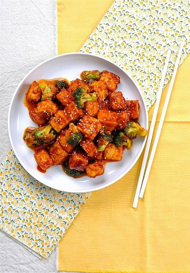 Đậu Hũ Bông Cải Sốt Cay
