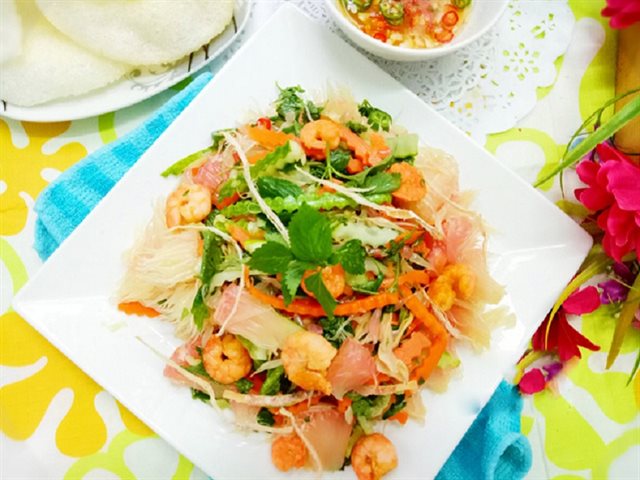 Gỏi Bưởi Tôm Mực Khô