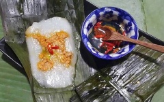 Bánh này chấm kèm nước mắm cay sẽ rất ngon. Chúc các bạn thành công với cách làm này.