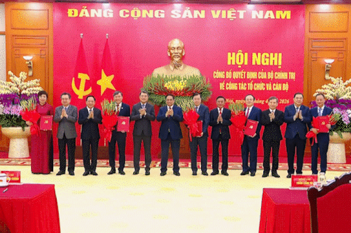Công bố quyết định của Bộ Chính trị về công tác tổ chức, cán bộ của VTV, VOV, TTXVN và 2 viện hàn lâm - Báo Sài Gòn Giải Phóng