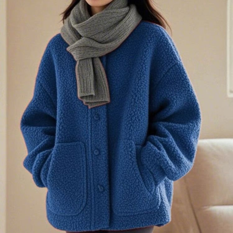 Lamb fleece coat for women, loose fit