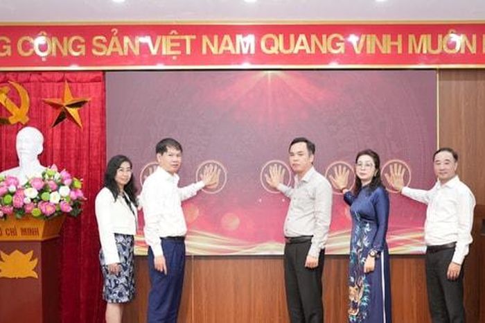 Phường Láng: Xây dựng 'lũy thép' tư tưởng từ lòng dân - Báo Hà Nội Mới