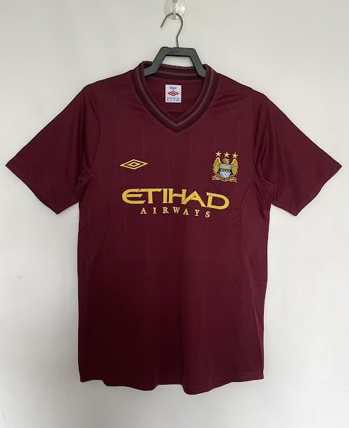 Equipación de visitante del Manchester City 2012-13.jpeg