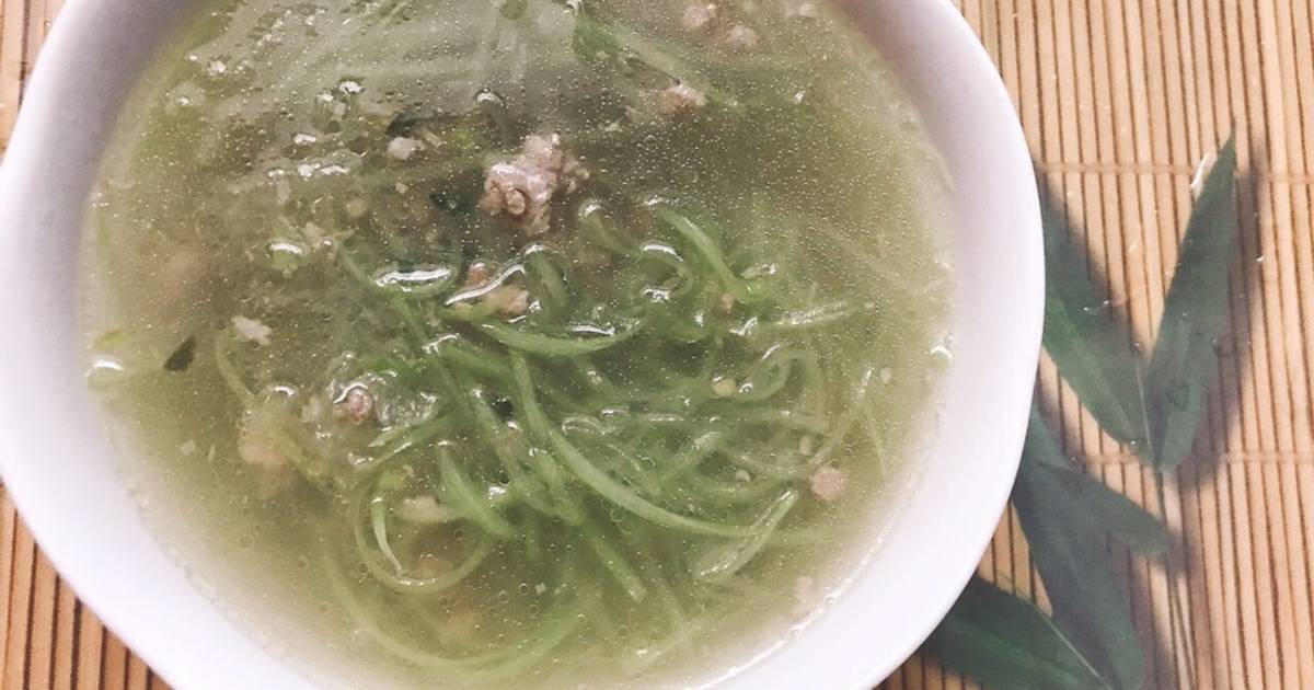 Canh 1: Bầu nấu thịt băm