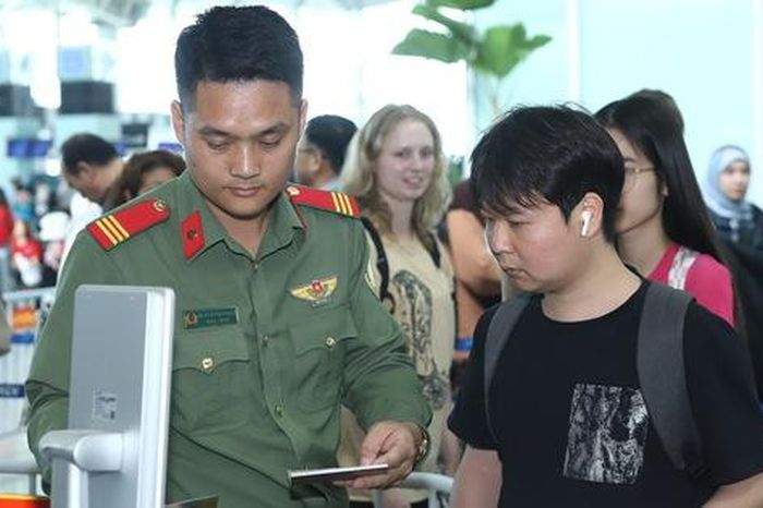 Đến sân bay Nội Bài ngày 21/5, hành khách cần chú ý điều này - Báo Sức Khỏe &amp; Đời Sống