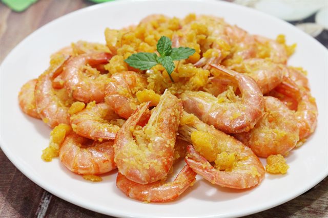 Tôm Chiên Sốt Trứng Muối Thơm Béo