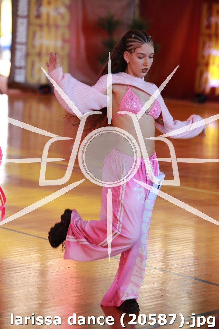 larissa dance (20587).jpg