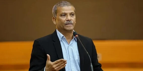 ভারতে খেলতে আইসিসির অযৌক্তিক শর্ত মানবে না বাংলাদেশ: আসিফ নজরুল