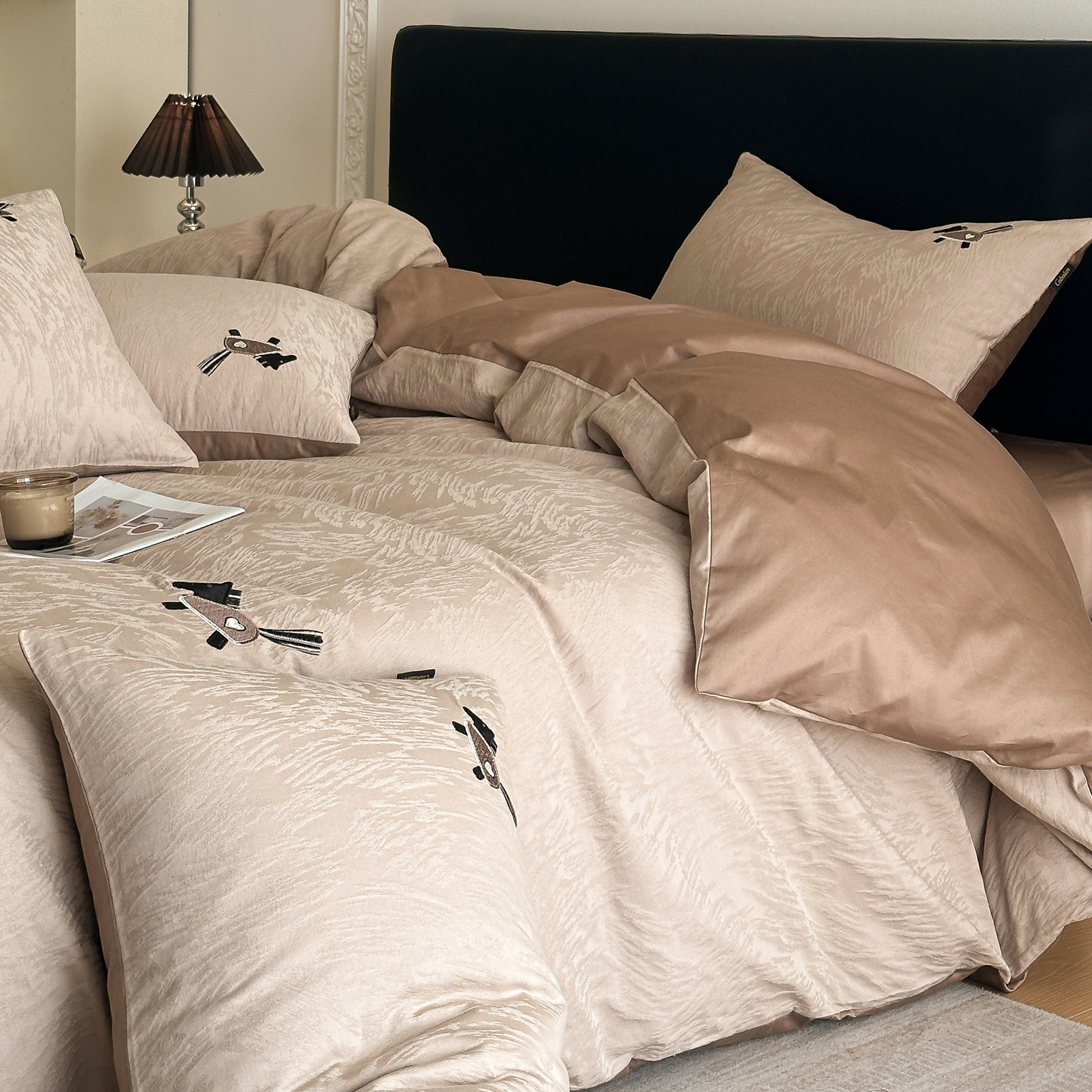 Luxurious bedding set made of 100S long-staple cotton