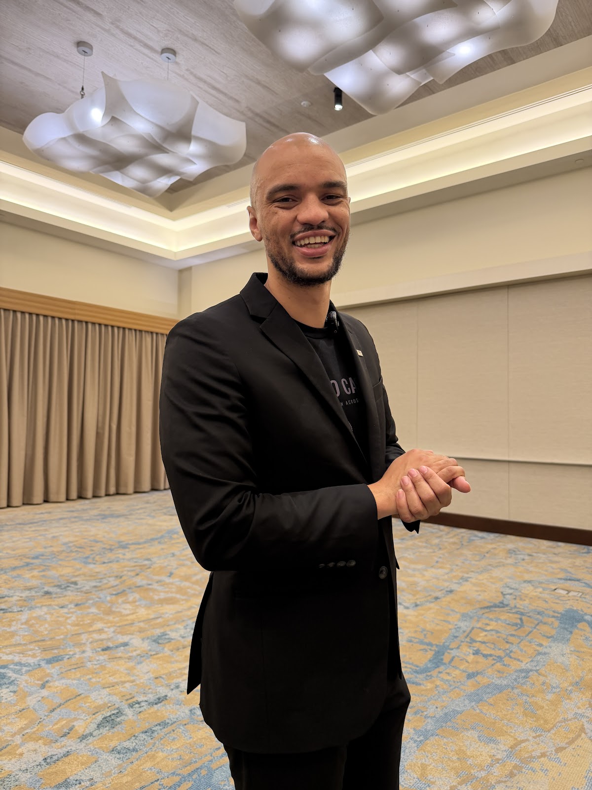 Miro Heyink — Brand Photo 2026