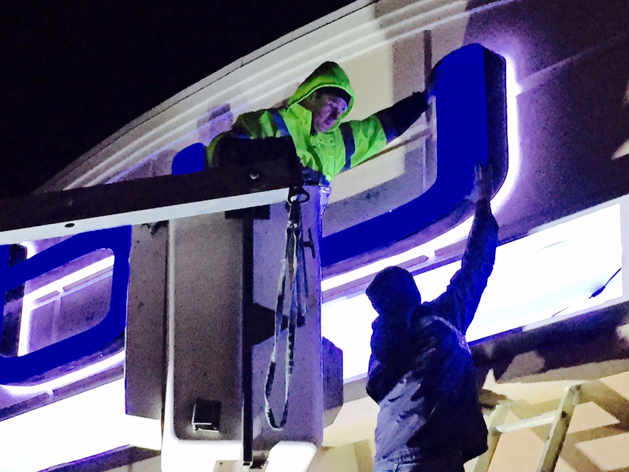 LED Sign Maintenance and Repair Services in Oklahoma - Extend Sign Lifespan