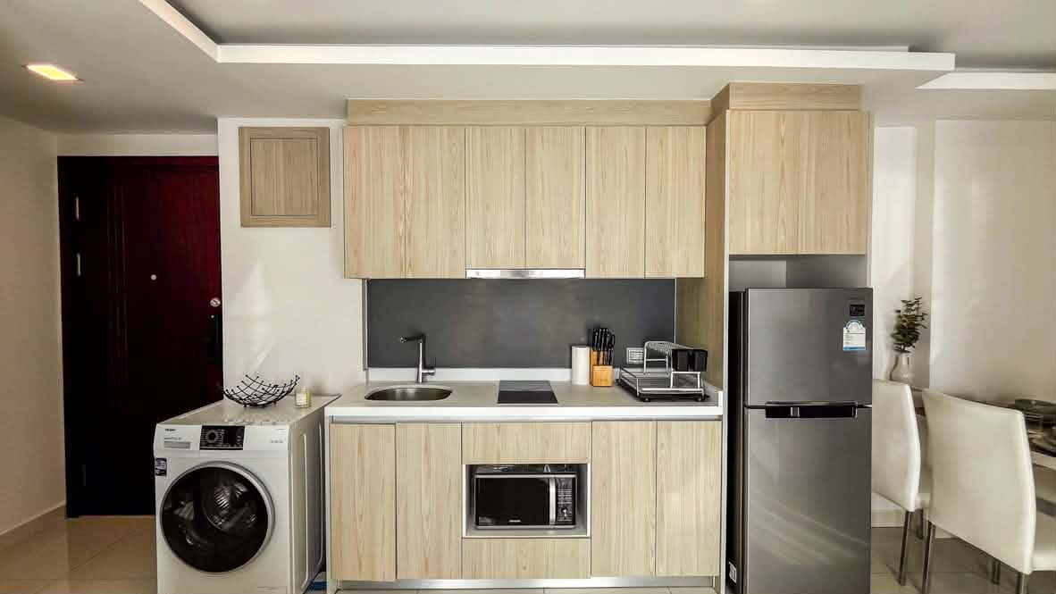 Bay View Pratumnak - 5 Bed, Floor 6 10