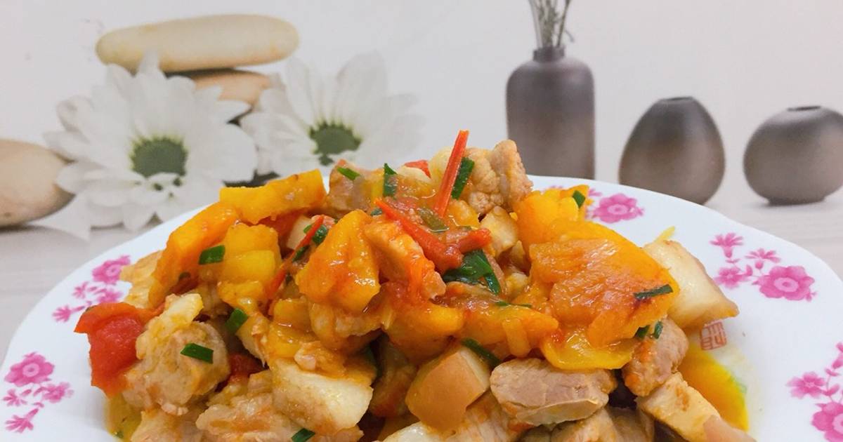 Thịt lợn xào dứa