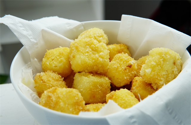 Bánh Sữa Chiên