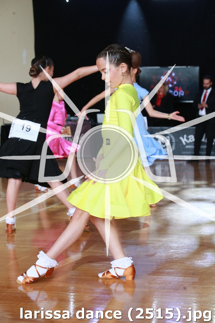 larissa dance (2515).jpg