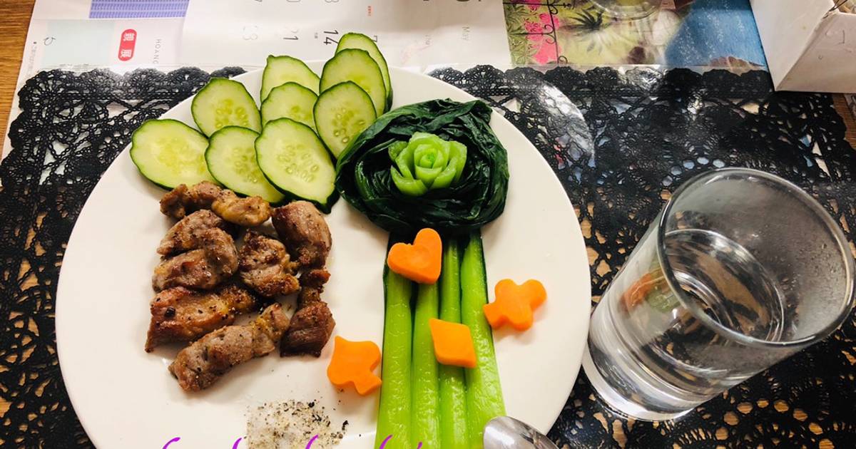 Bữa trưa vui vẻ 😁☺️😇
Khẩu phần ăn cho 1 người