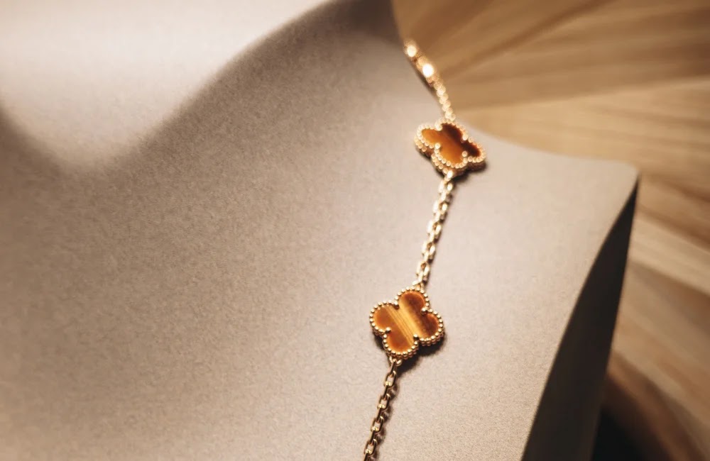 ขายฝากจิวเวลรี่แบรนด์เนม