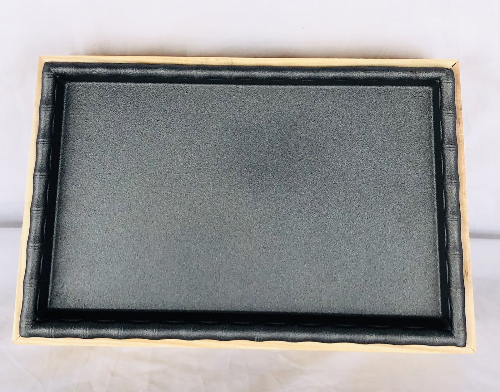Rectangular Sizzler with Wooden Base