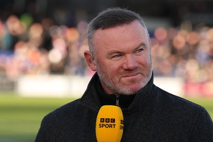 Rooney từ bỏ thu nhập đáng mơ ước - Tạp chí Tri thức