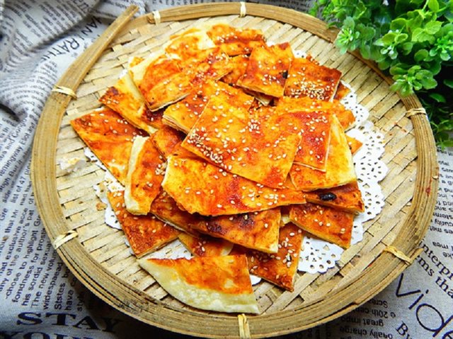Bánh Nướng Mè Phết Sốt Chua Cay
