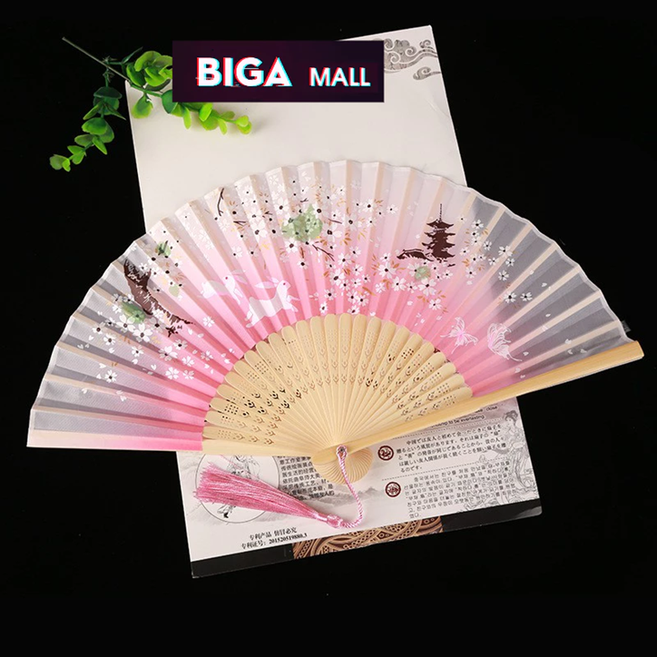 Quạt Cổ Trang Vải Lụa | Phụ Kiện Chụp Ảnh Áo Dài Độc Đáo 4