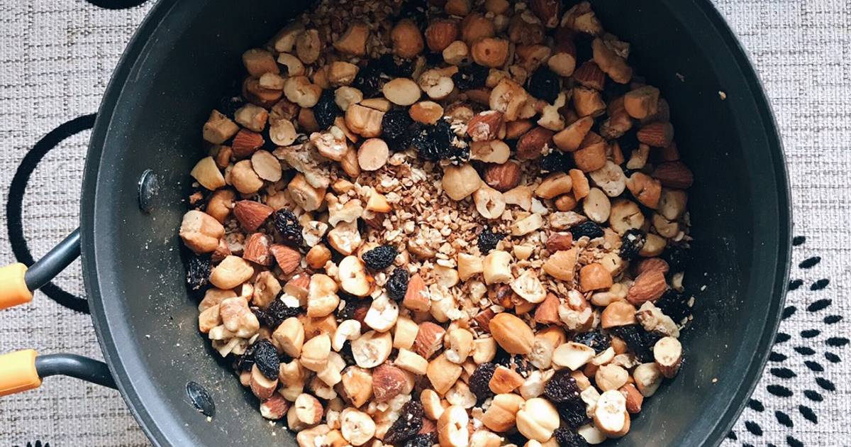 Nấu granola bằng chảo